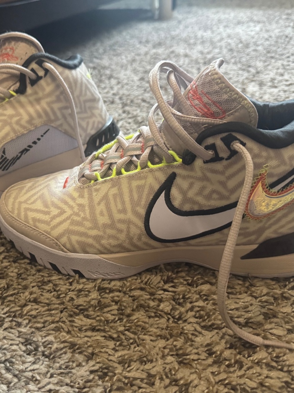 Nike Lebron NXXT Genisus